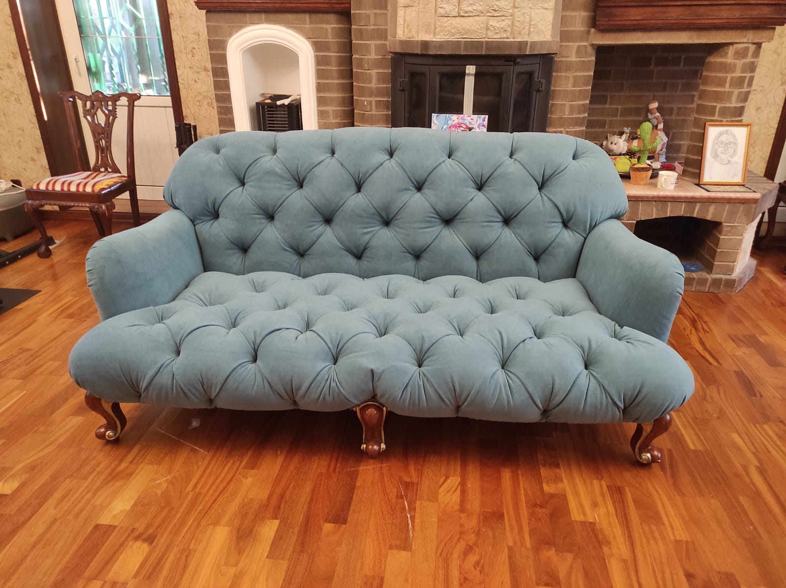 Обивка дивана. Выборгская